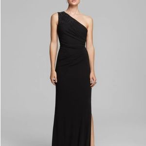Laundry by Shelli Segal jersey beaded gown in black size 10